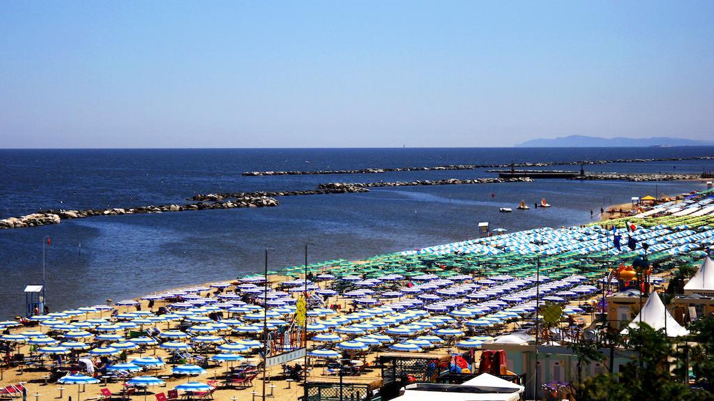 Hotel Excelsior Bellaria-Igea Marina Exterior foto